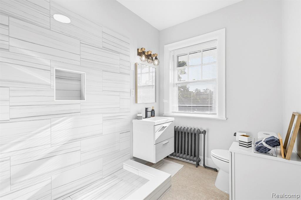 360 E Boston Boulevard Property Photo 30