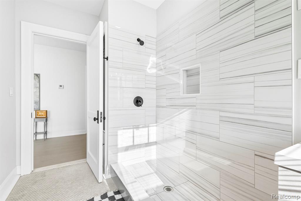 360 E Boston Boulevard Property Photo 31