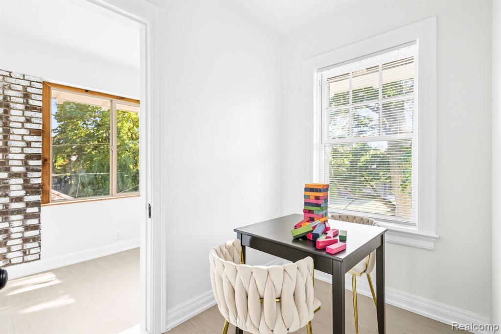 360 E Boston Boulevard Property Photo 32