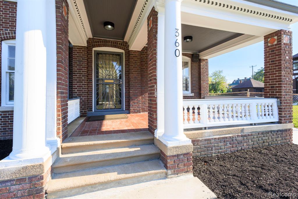360 E Boston Boulevard Property Photo 39