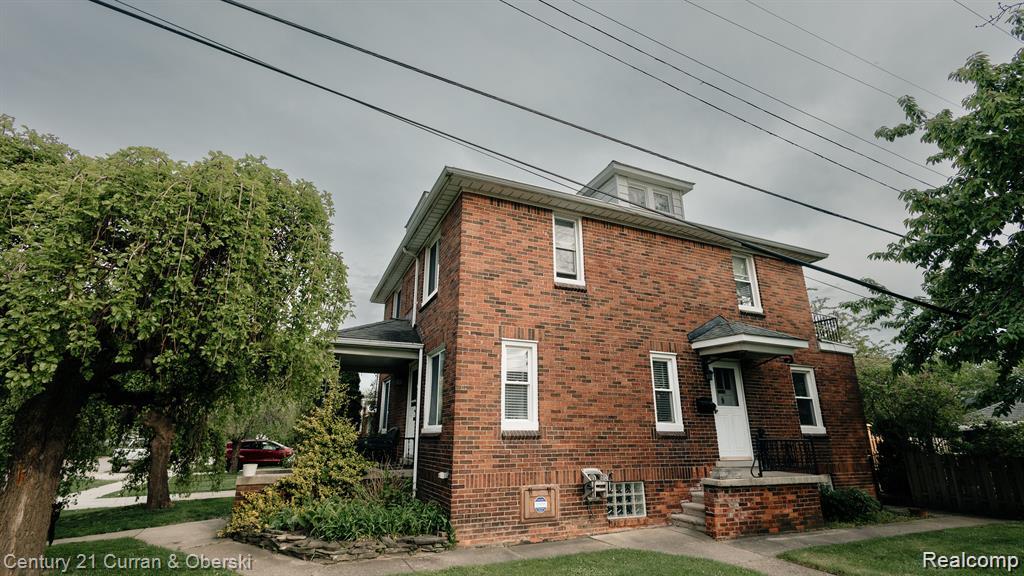 15261 Demean Avenue Property Photo 3