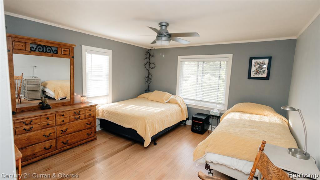 15261 Demean Avenue Property Photo 5