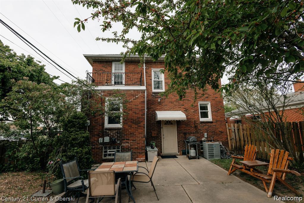 15261 Demean Avenue Property Photo 19