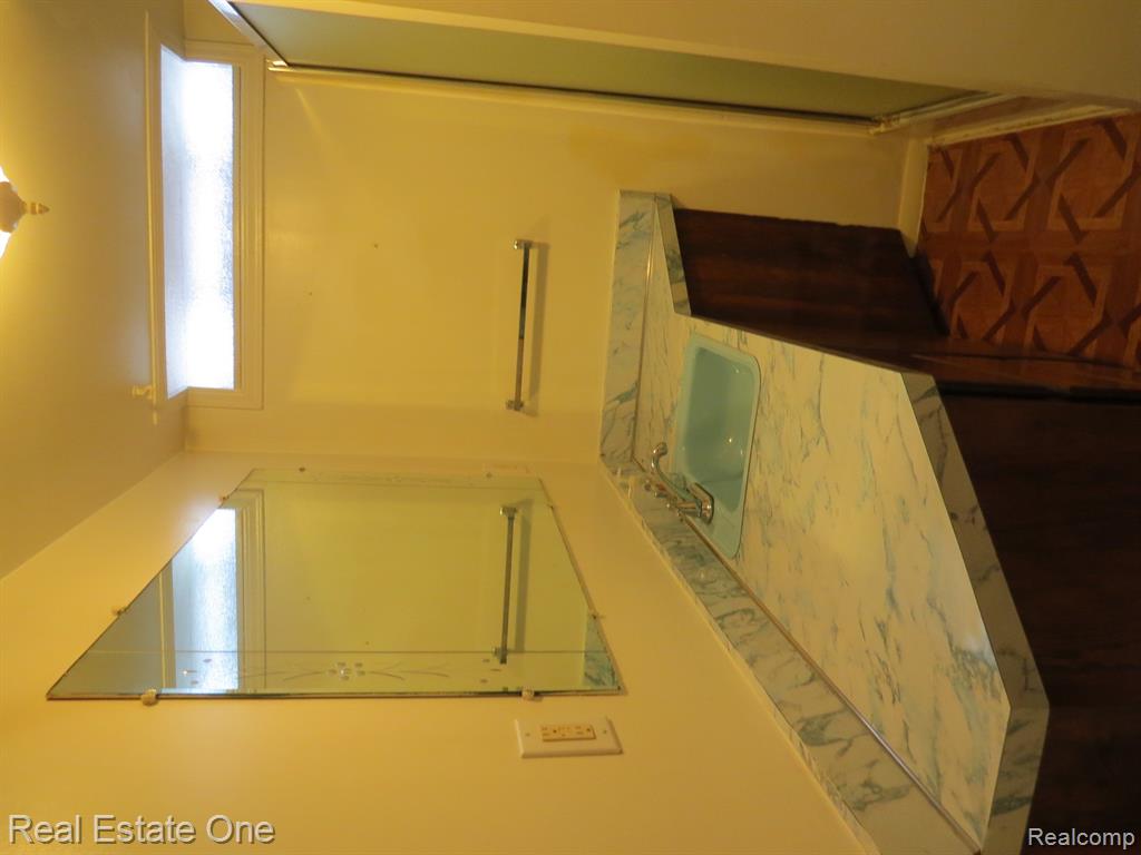 15742 Kennebec Street Property Photo 27