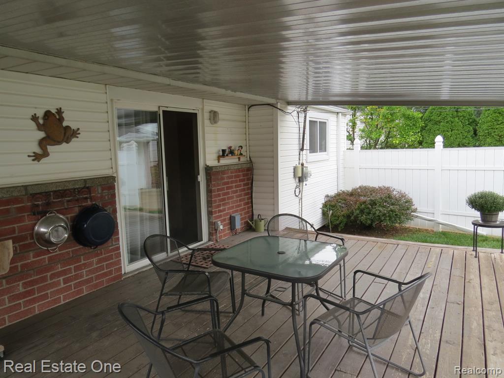 15742 Kennebec Street Property Photo 29