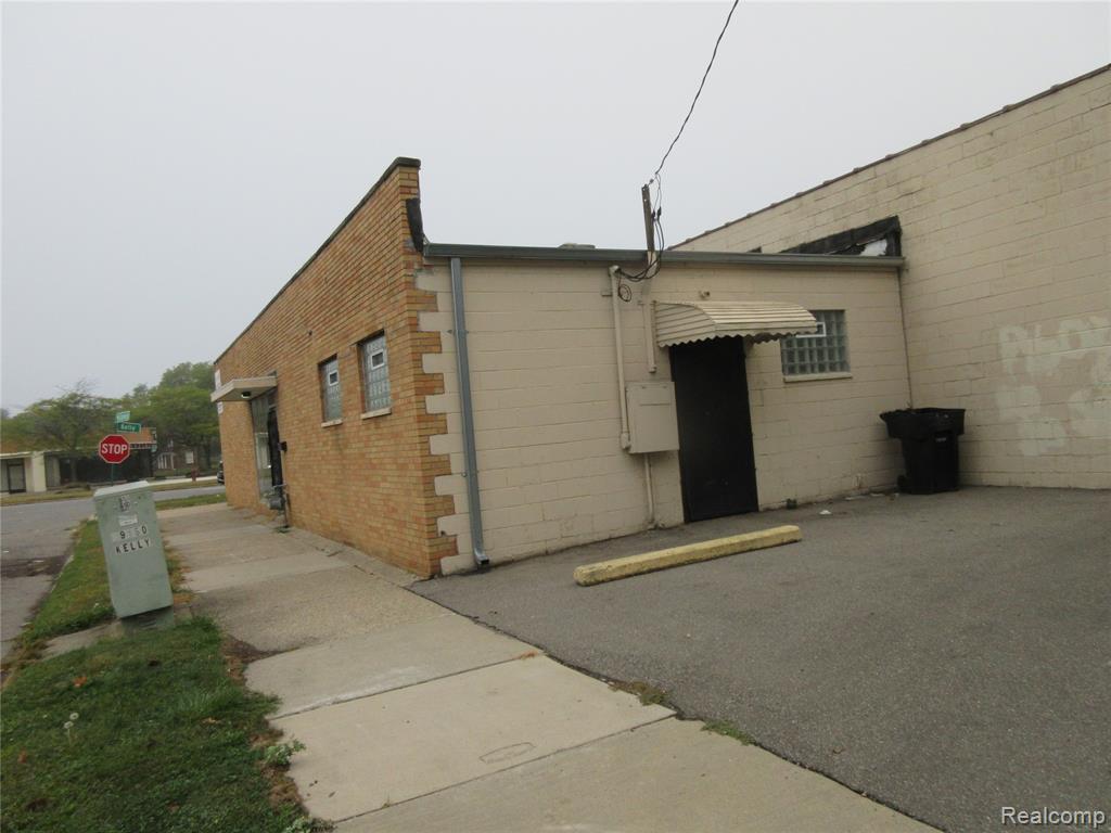 19156 Kelly Road Property Photo 20