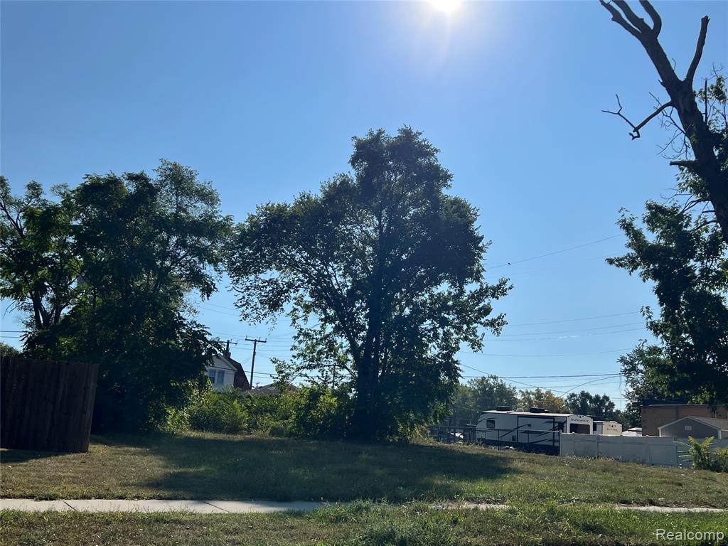 12828 Dwyer Street Property Photo 1