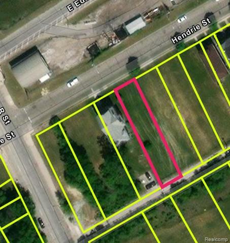 238 Hendrie Street Property Photo 2