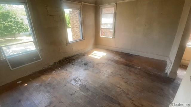 16309 Log Cabin Street Property Photo 13