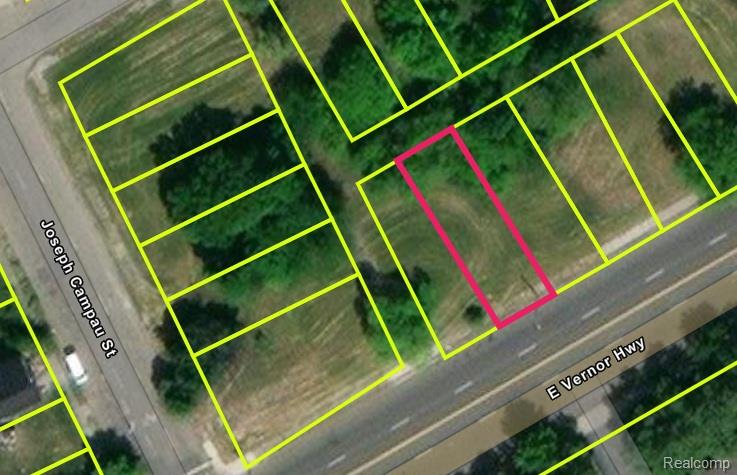 2929 E Vernor Highway Property Photo 4