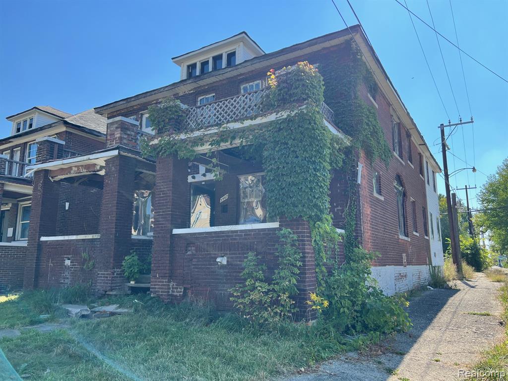 3465 Wager Street Property Photo 1