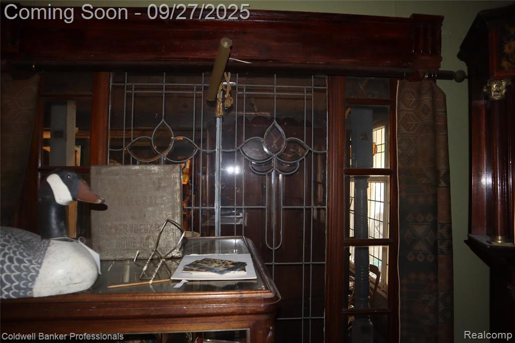 216 S Broad Street Property Photo 9