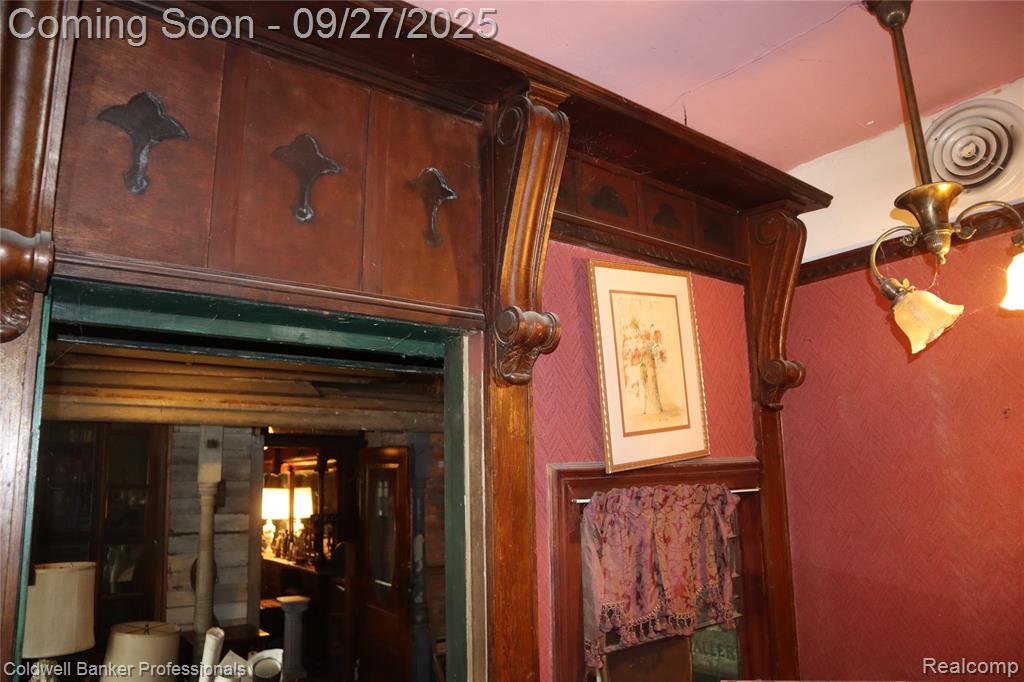 216 S Broad Street Property Photo 22