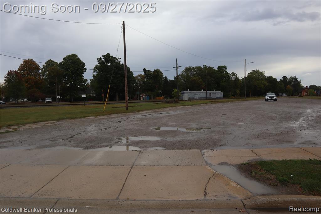 216 S Broad Street Property Photo 33