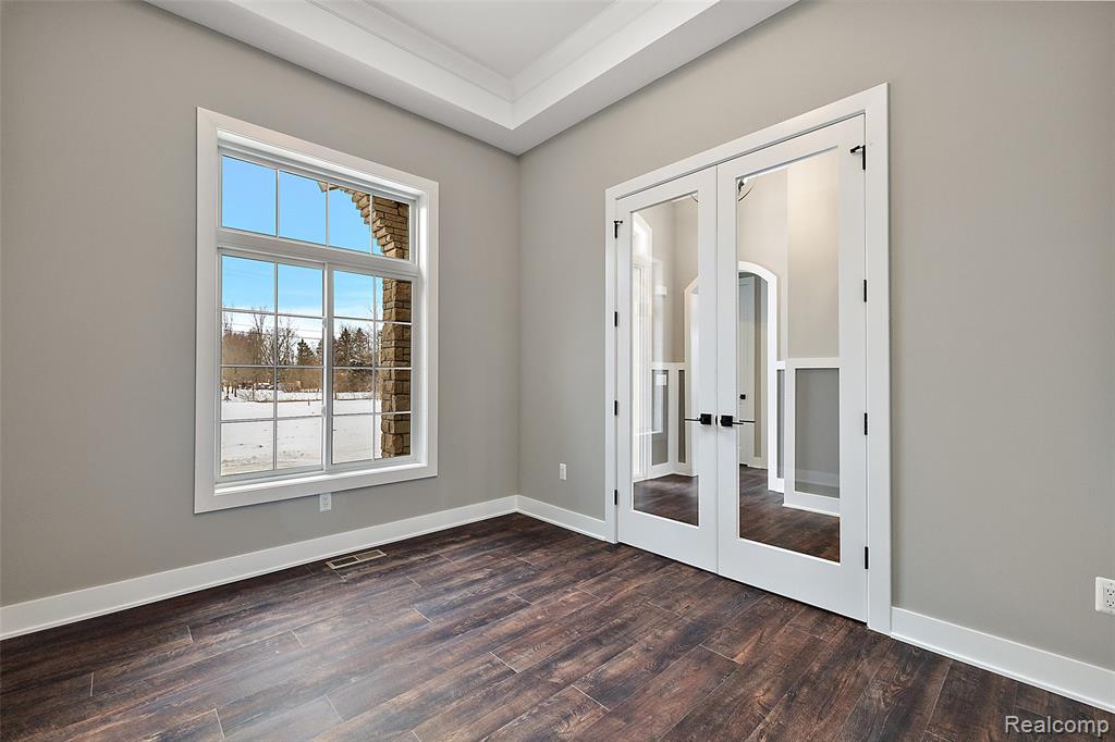 1 Pinery Court Property Photo 11