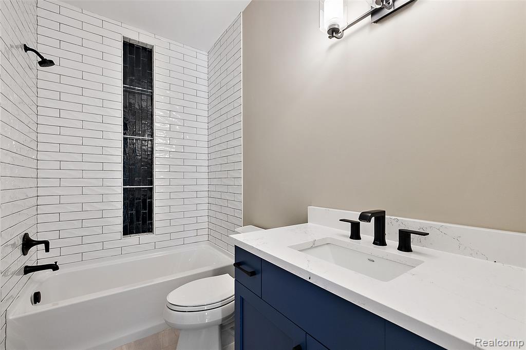 1 Pinery Court Property Photo 48