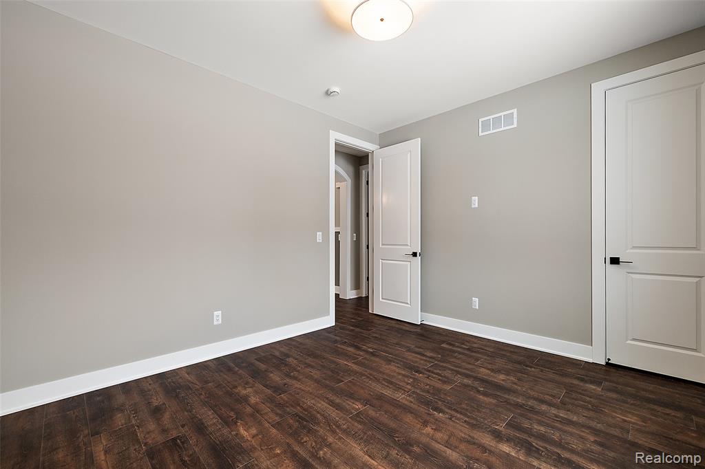 1 Pinery Court Property Photo 51