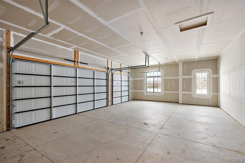 1 Pinery Court Property Photo 52