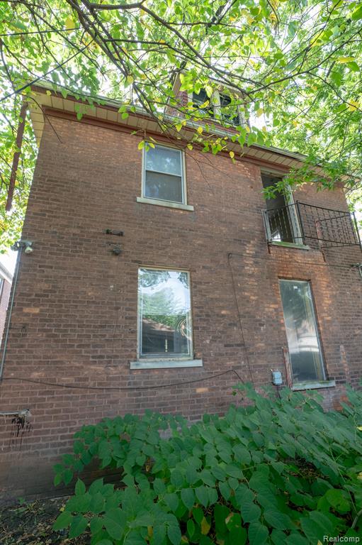 4274 Cortland Street Property Photo 35