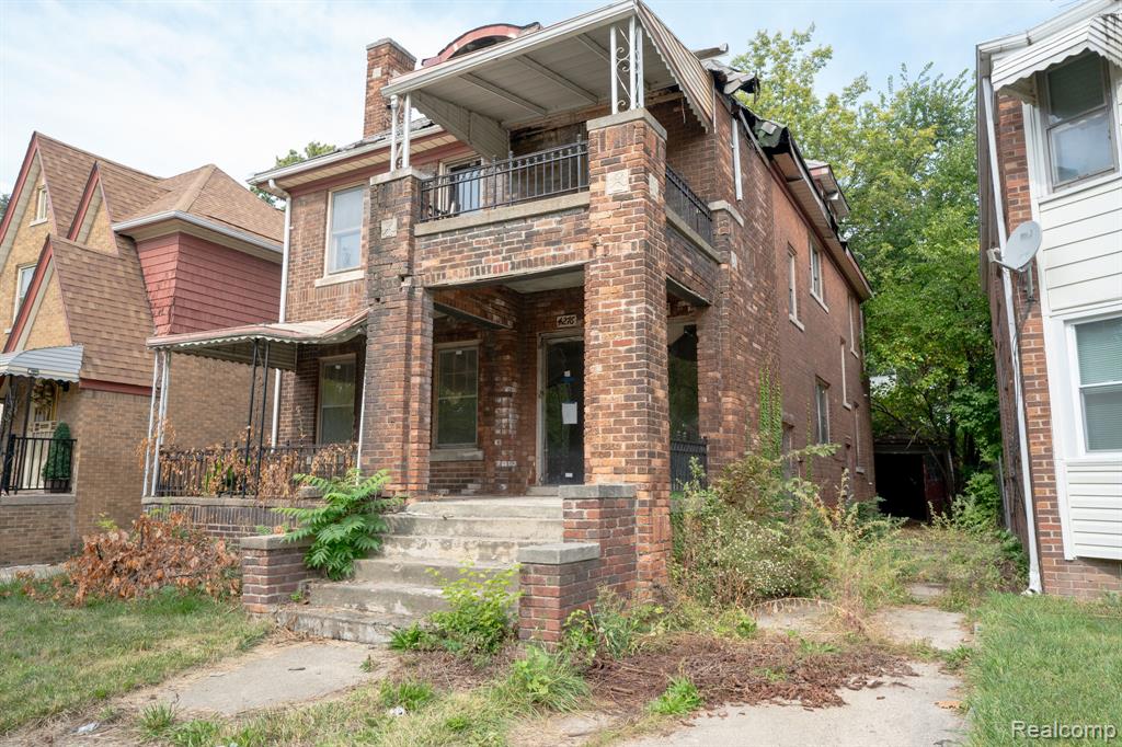 4274 Cortland Street Property Photo 38