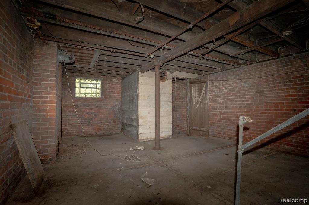 7246 Saint Paul Street Property Photo 7
