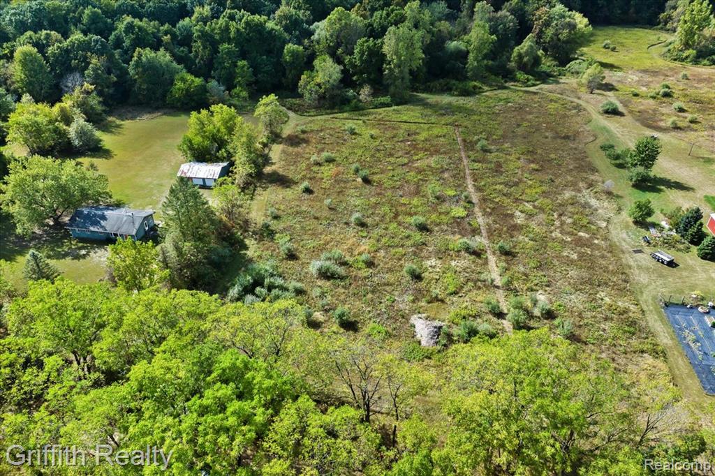 9800 Beeman Road Property Photo 9