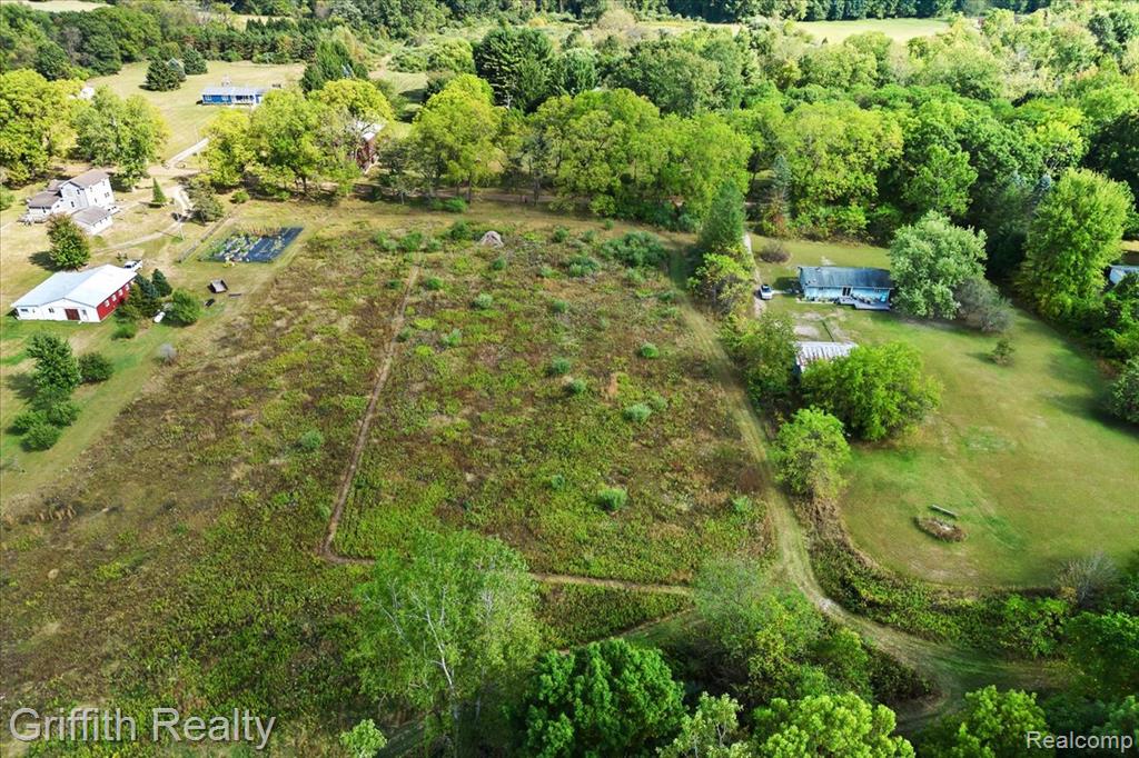9800 Beeman Road Property Photo 10