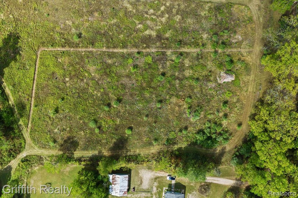 9800 Beeman Road Property Photo 16