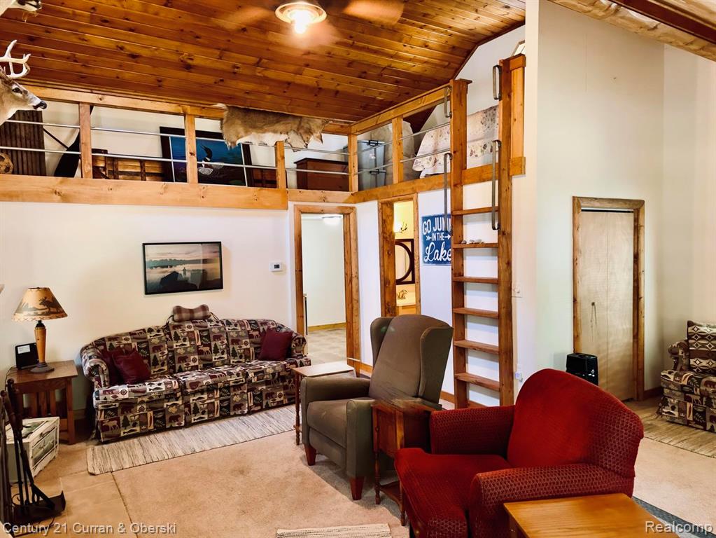 111 Petoskey Drive Property Photo 8