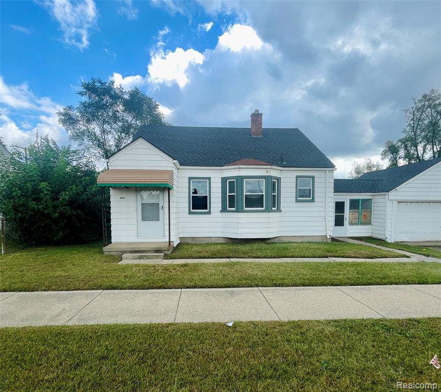 19250 Farmington Road Property Photo 2