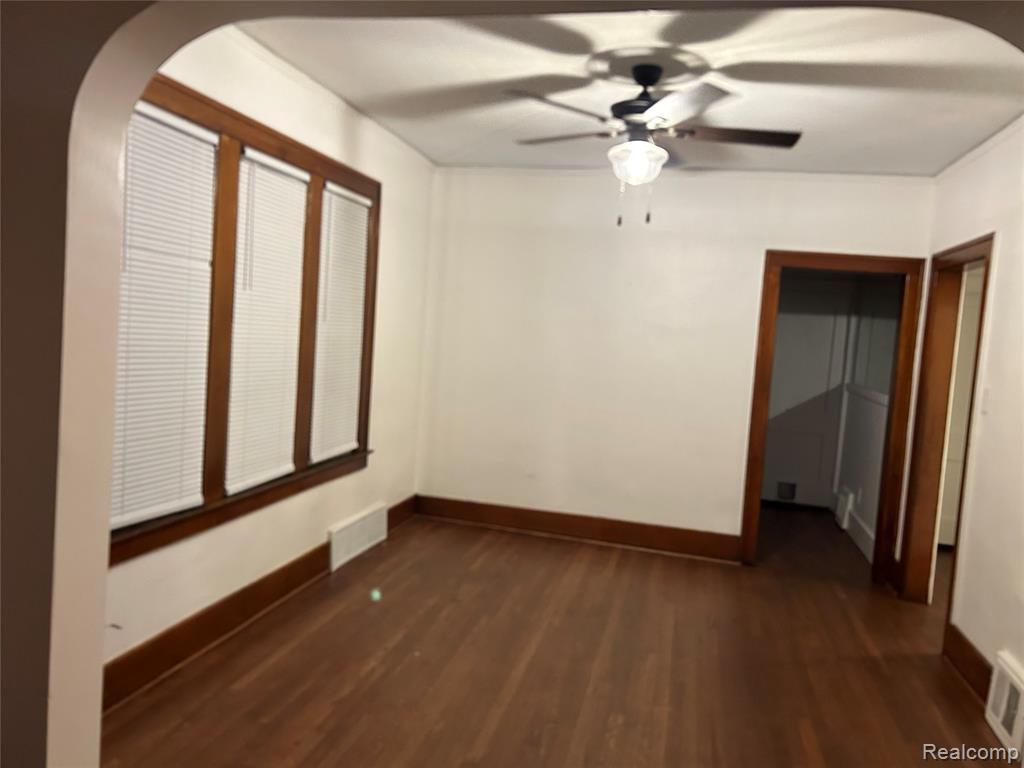 1465 Maryland Street Property Photo 11