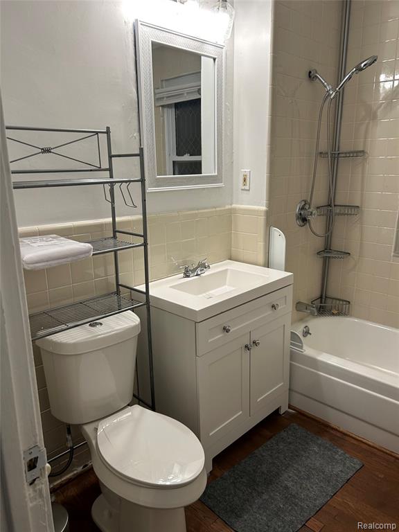 1465 Maryland Street Property Photo 16