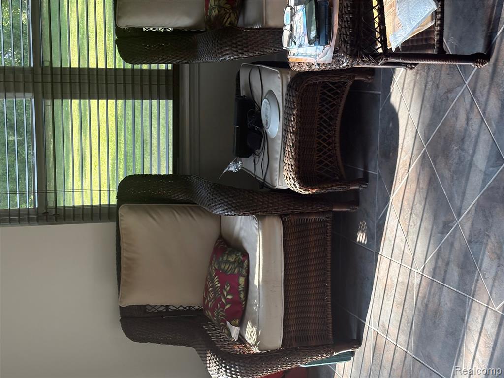 1329 Arrowwood Lane Property Photo 9