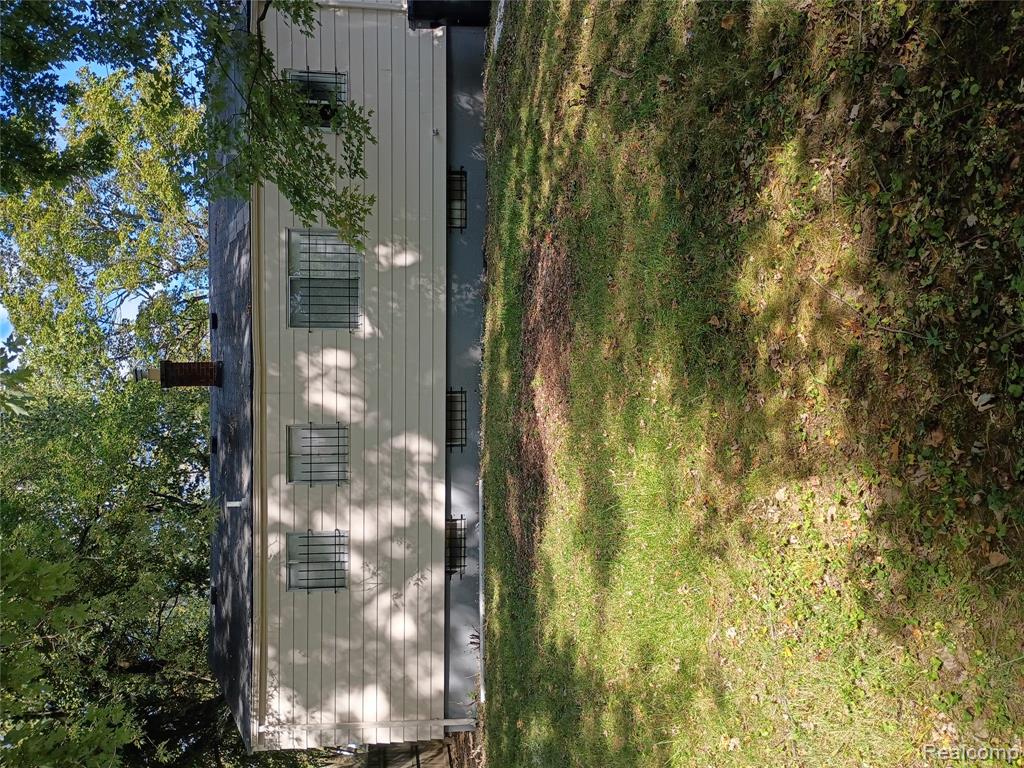 405 W Bundy Avenue Property Photo 20