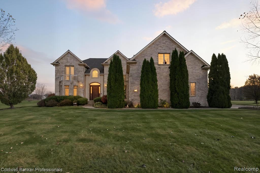 13065 White Oaks Property Photo 1