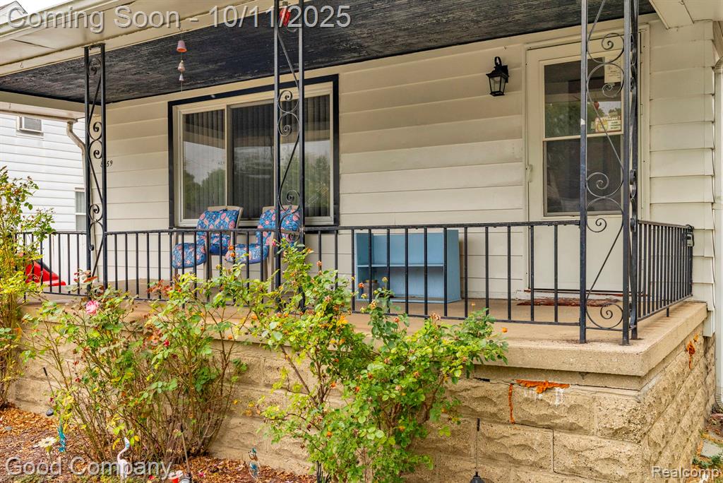 8459 Timken Avenue Property Photo 7
