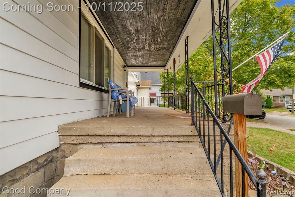 8459 Timken Avenue Property Photo 8