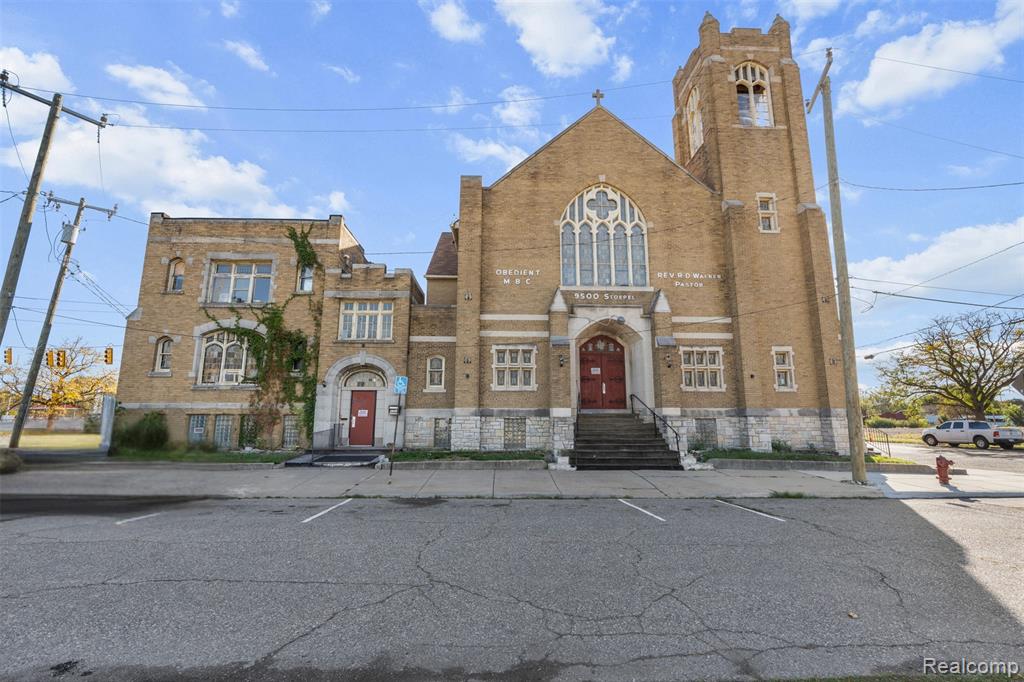 7000 W Chicago Street Property Photo 3