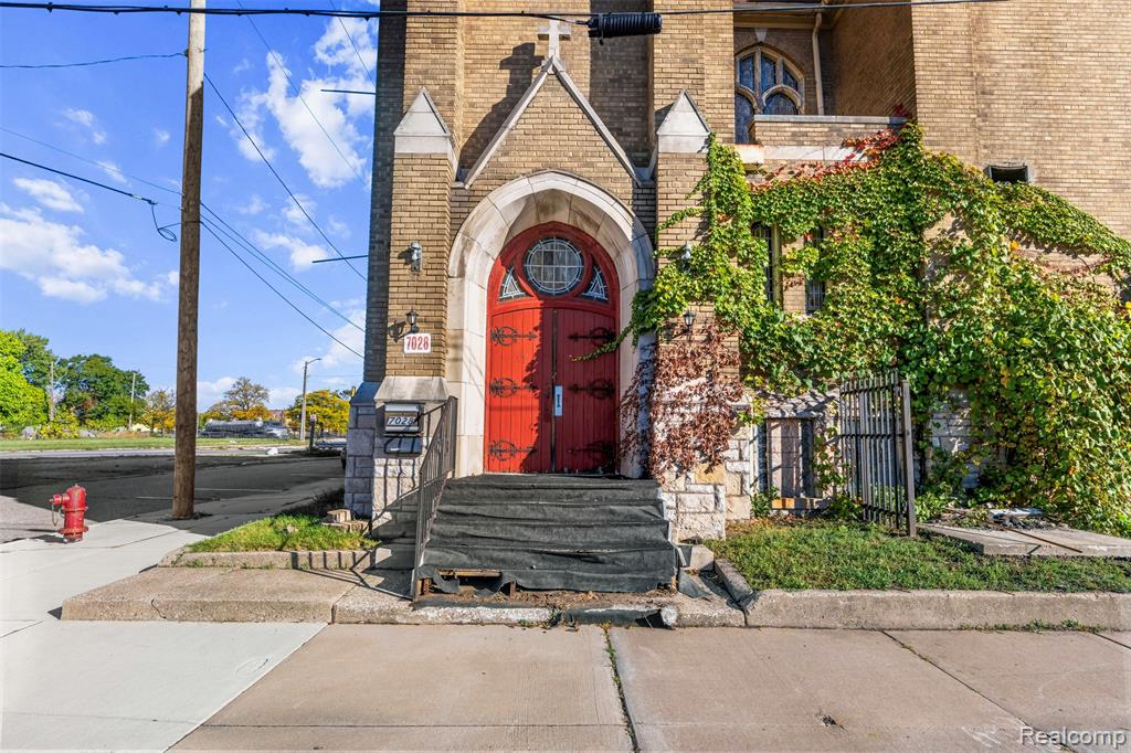 7000 W Chicago Street Property Photo 4