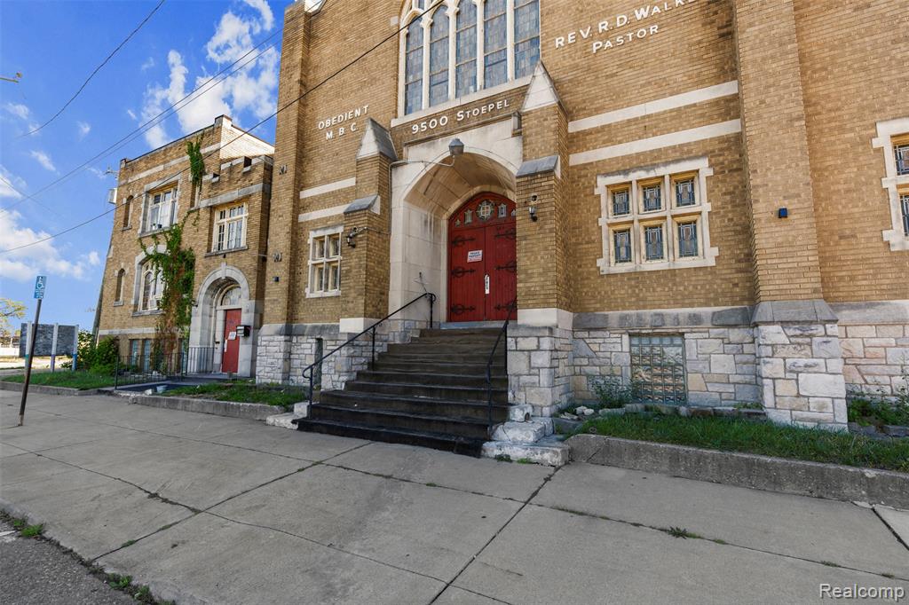 7000 W Chicago Street Property Photo 5