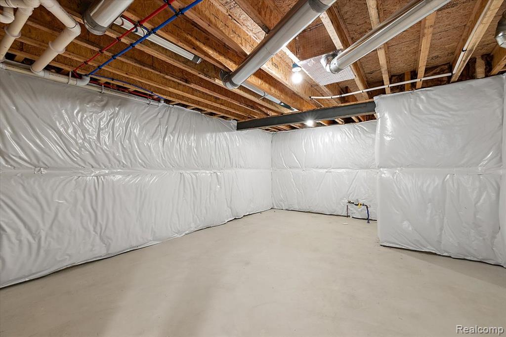 2032 Breckenridge Court Property Photo 39