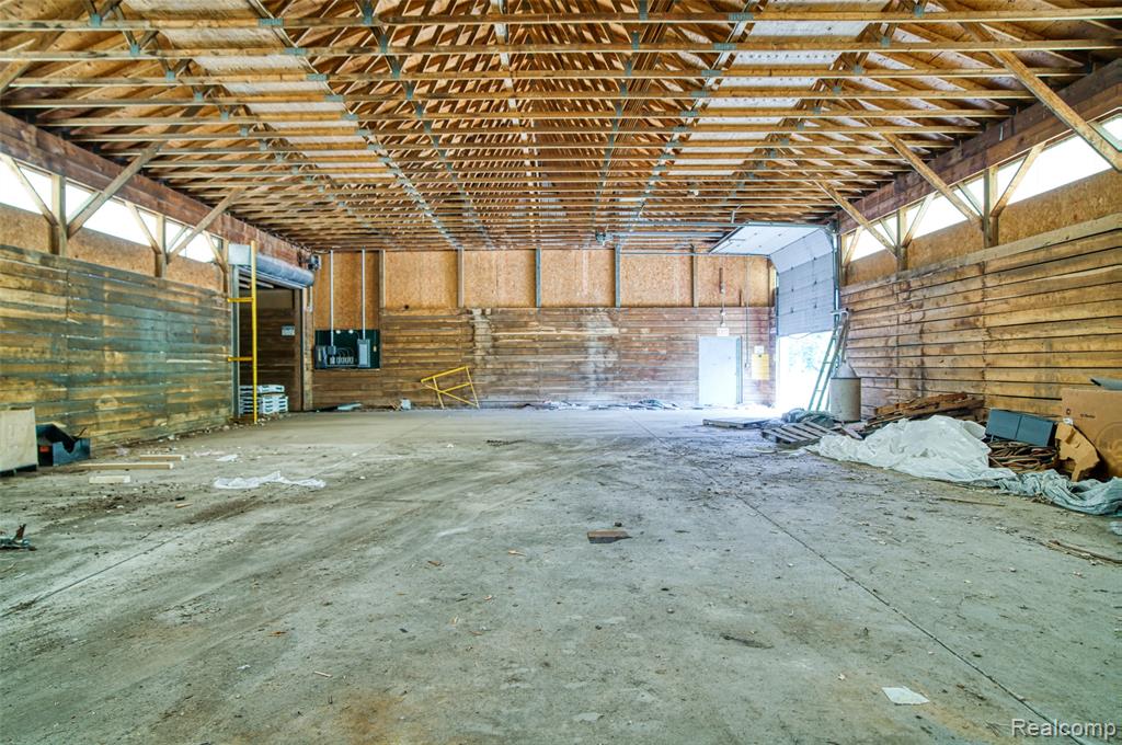 9649 Van Buren Road Property Photo 12