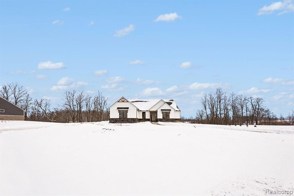 71719 Hidden River Drive Property Photo 1