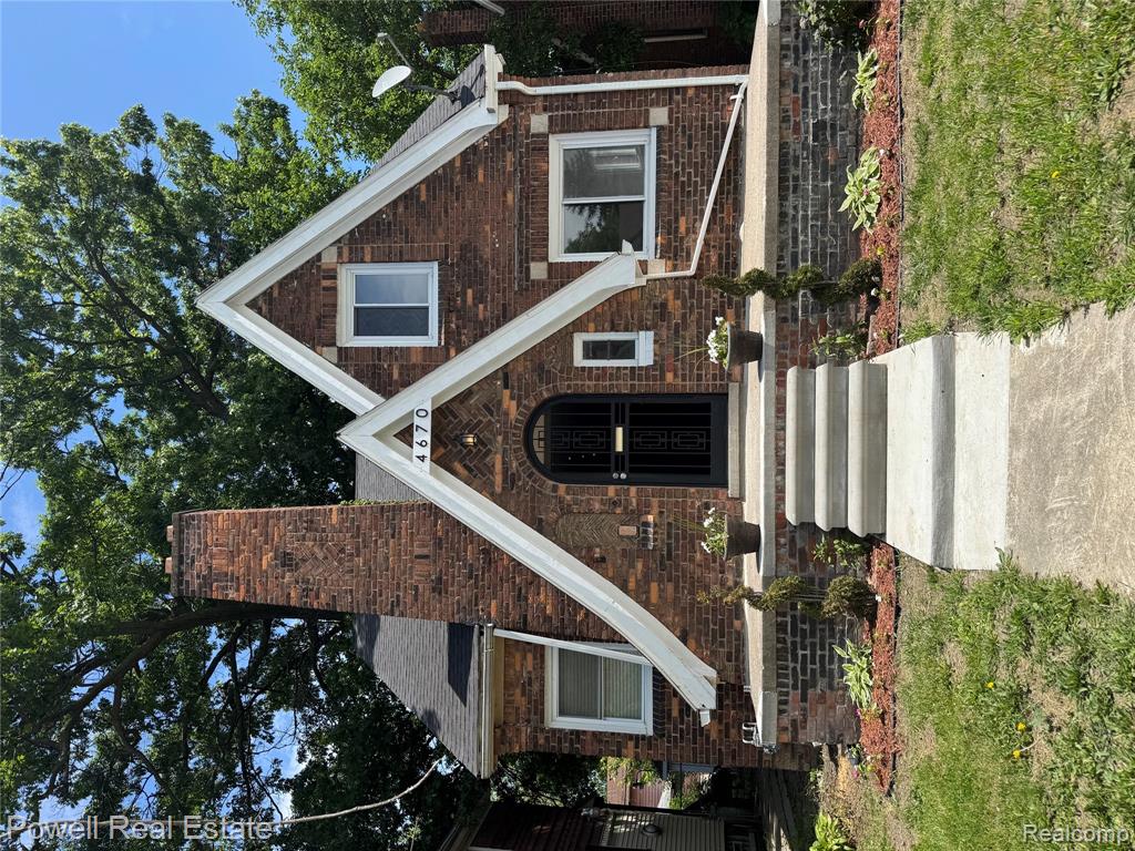 4670 Devonshire Road Property Photo 1