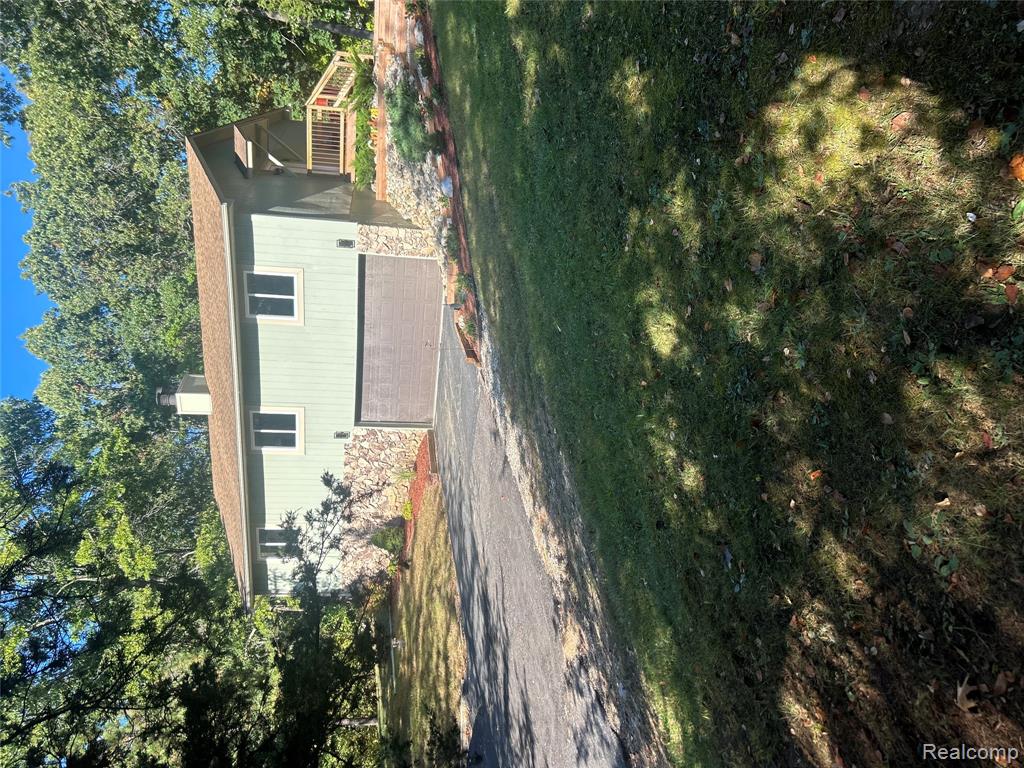 1820 Ridge Road Property Photo 1