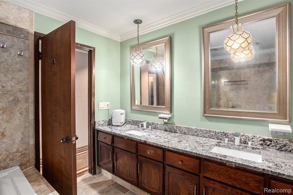 4408 Knightsbridge Lane Property Photo 19