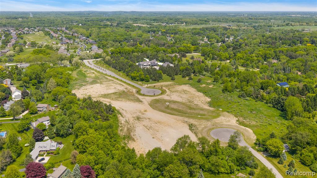 3269 Willis Drive Property Photo 2
