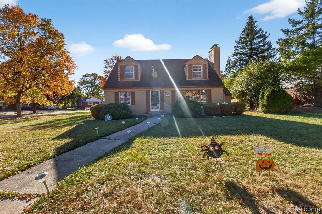 28025 Sunset Boulevard Property Photo 1