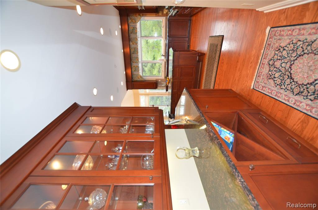 2551 Ginger Court Property Photo 5