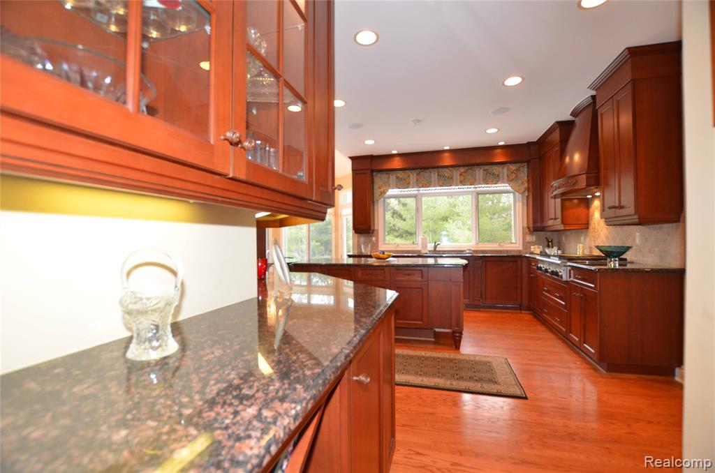 2551 Ginger Court Property Photo 7